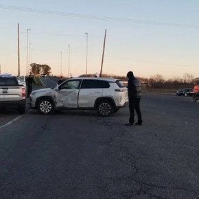 Dos hinchas de la U que estuvieron detenidos por los incidentes en Independiente chocaron en una ruta de Argentina