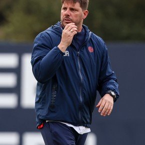 Ayude mete mano en San Lorenzo: los cambios ante Vélez