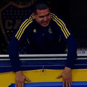 Riquelme, desahogo total: así celebró el gol y cantó en la Bombonera