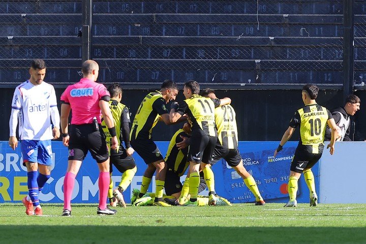 Peñarol acumula cinco victorias seguidas (EFE).