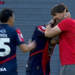 Ramón Díaz perdió el clásico paraguayo ante Diego Martínez