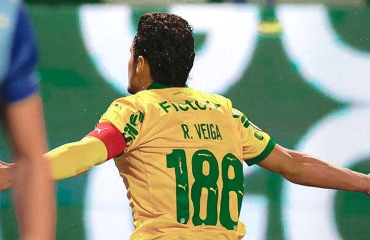 Palmeiras usó suplentes pero arrasó a Fortaleza.