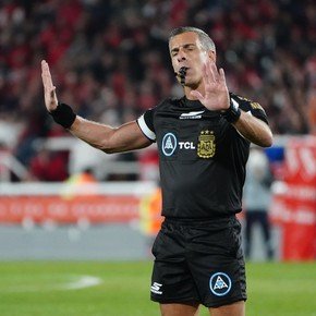 Mastrángelo para "la final" entre River y Racing