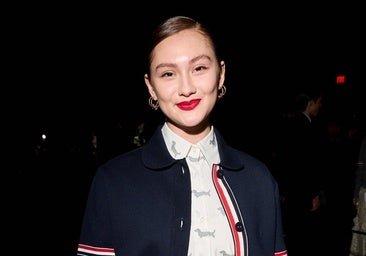 Los mejores looks de Lola Tung, la protagonista de El verano en que me enamoré que es el nuevo referente de estilo