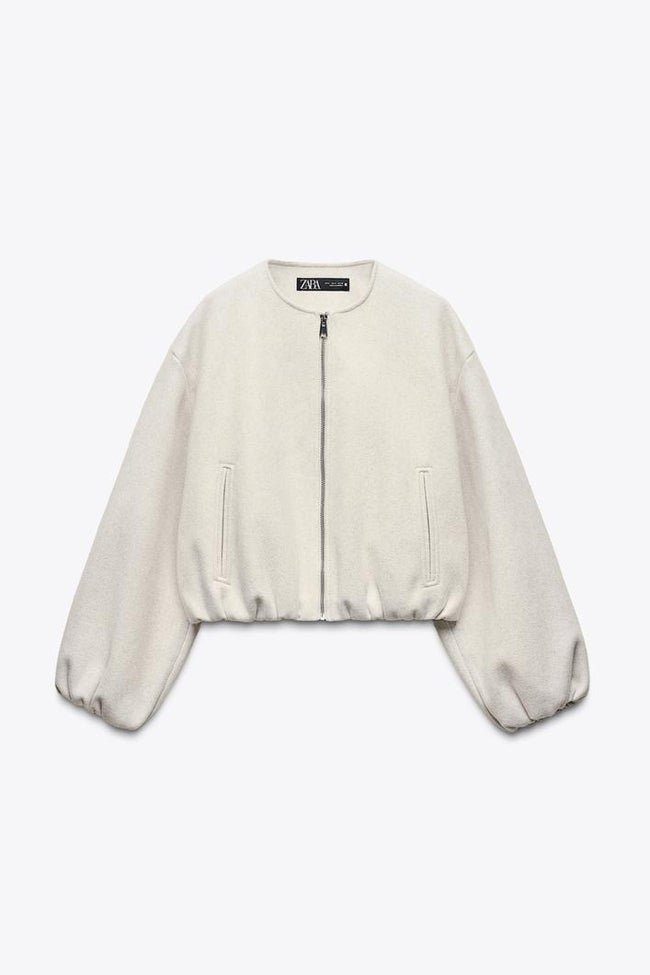 Chaqueta bomber de Zara (29,95 euros)