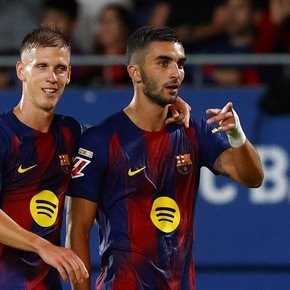 Video: el brillante taco de asistencia de Dani Olmo a Ferrán en la goleada del Barcelona