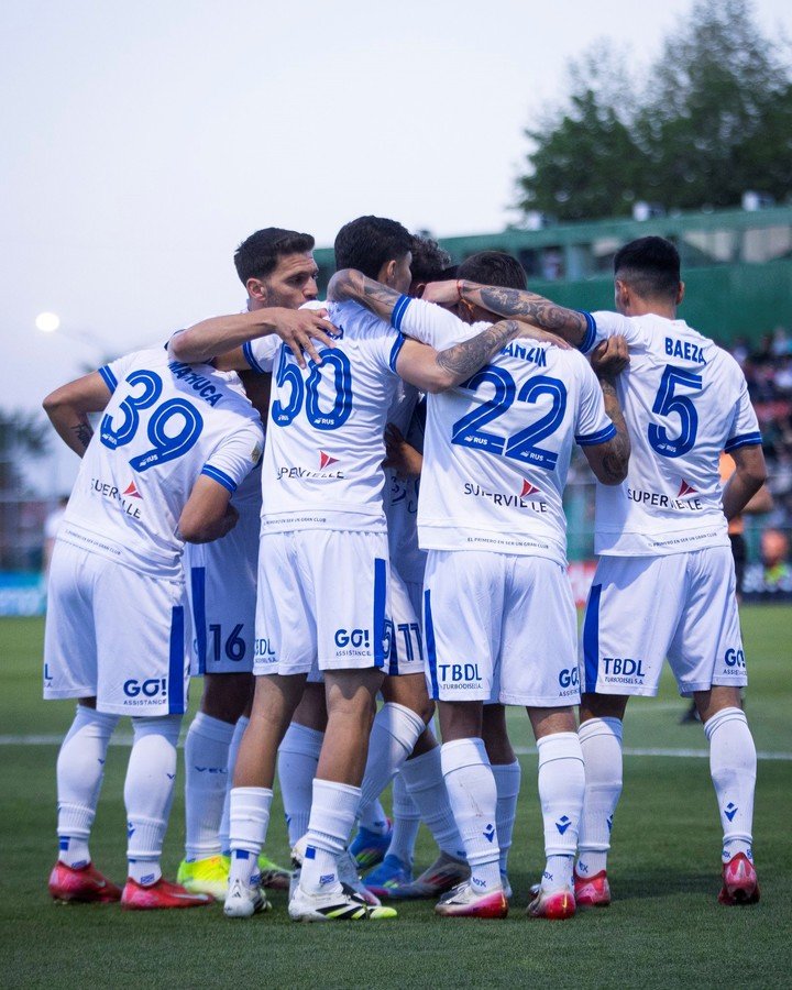 El triunfo de Vélez ante San Martín de San Juan.