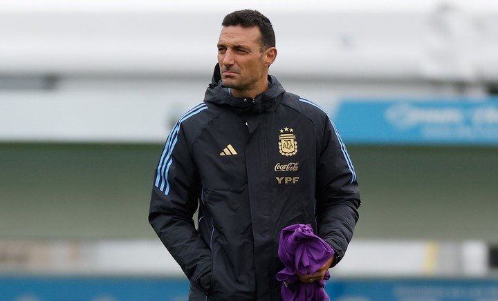 Scaloni, armador de un equipo de época (EFE / Juan Ignacio Roncoroni).