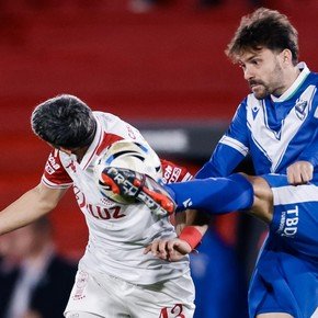 Vélez empató con Huracán y llega con todo al cruce con Racing en la Libertadores