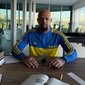 La foto maradoneana y bostera de Felipe Melo que explotó en las redes de Boca