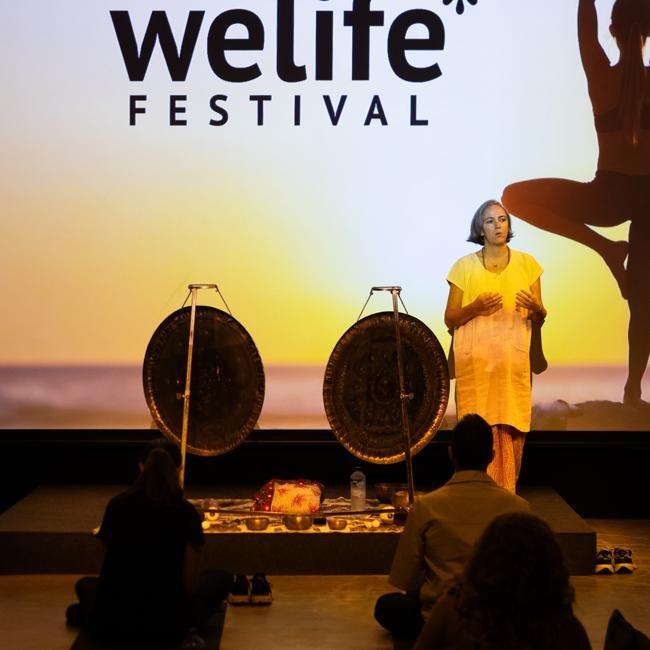 Los baños de sonido de Clara Alfaro durante la tarde del sábado.