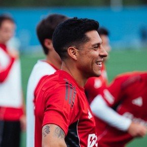 El León de River: Enzo Pérez, entre la emoción y la vuelta a la acción en La Plata