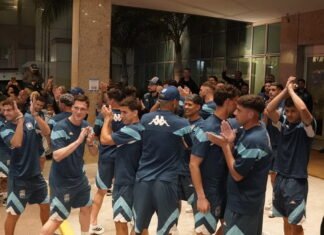 Así amaneció Racing: del Maracanazo de sus hinchas al cuidado extremo en la previa