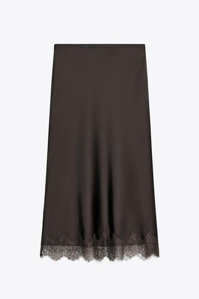 Falda midi satinada encaje (25,95€)