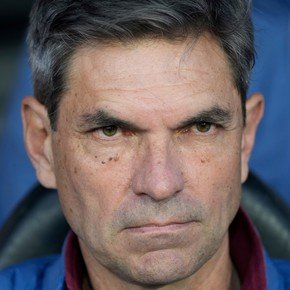 El técnico de Lanús invocó a Diego Maradona tras consagrarse finalista de la Sudamericana: "Ojalá nos haya podido ayudar"