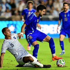 Con el Flaco López, Rivero, Aníbal Moreno y Cambeses ya son 55 los jugadores que debutaron en la Selección con Scaloni