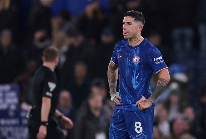 Enzo Fernández en el Chelsea. (REUTER)