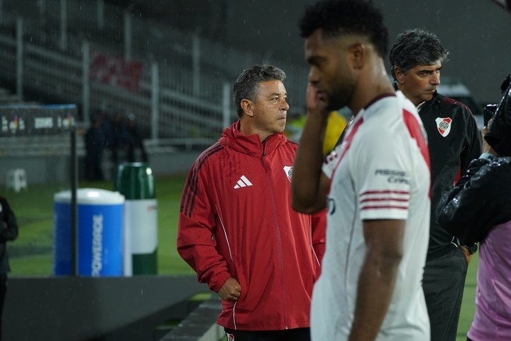 La reacción de Gallardo tras los penales. Foto: Juano Tesone.