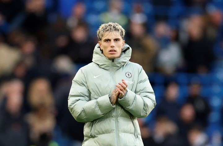 Ante Sunderland convirtió su primer gol con la camiseta del Chelsea. 