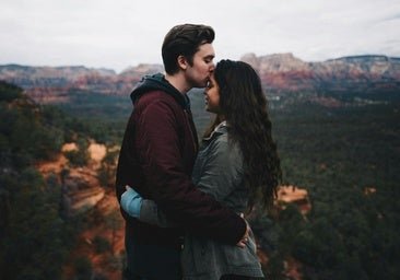 Blanca Sirvent, psicóloga: «Estas son las 8 secuelas que puedes notar en tu relación actual por haber estado en una tóxica»