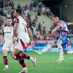 Antes de la revancha con Racing, Flamengo perdió con el Fortaleza de Palermo