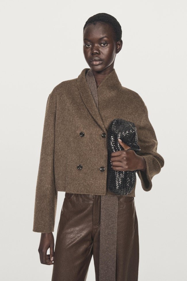 Chaqueta corta de Massimo Dutti (159 euros)