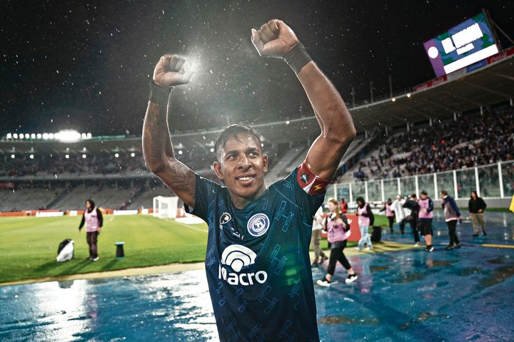 De la mano de Villa, Independiente Rivadavia se metió en la final (Juano Tesone).