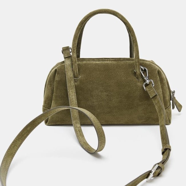 Bolso bowling de Zara (69,99 euros)