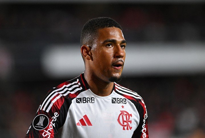 Samuel Lino es el jugador más valorado de Flamengo.