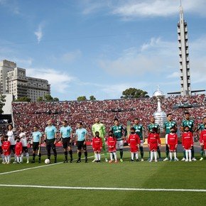 Buena noticia para los hinchas argentinos: Alejandro Domínguez blanqueó cuál será la sede de la final de la Libertadores 2026