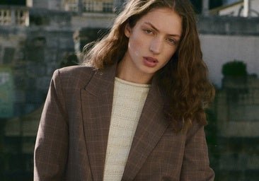 Aquí están las americanas más bonitas de la temporada (y todas tienen estampado de cuadros)