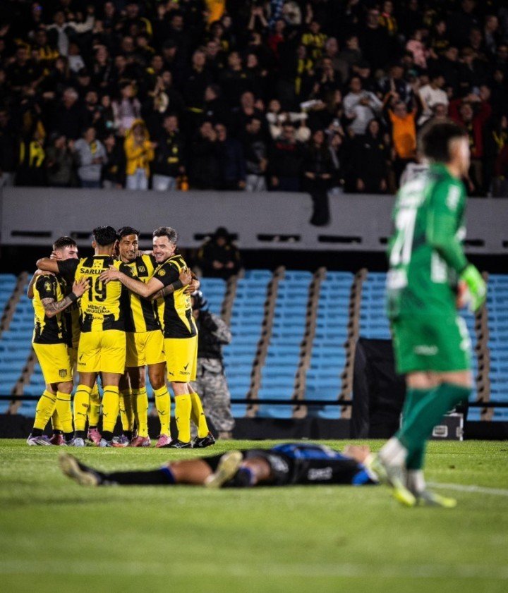 Peñarol le ganó a Liverpool (Prensa Peñarol).