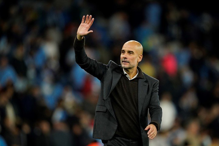 Pep Guardiola ya lleva nueve años en Manchester City. (AP Photo/Dave Thompson)