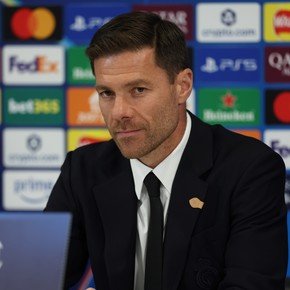 Xabi Alonso antes de enfrentar al Liverpool: desde el "gran clásico europeo" a su "emocionante" vuelta a Anfield