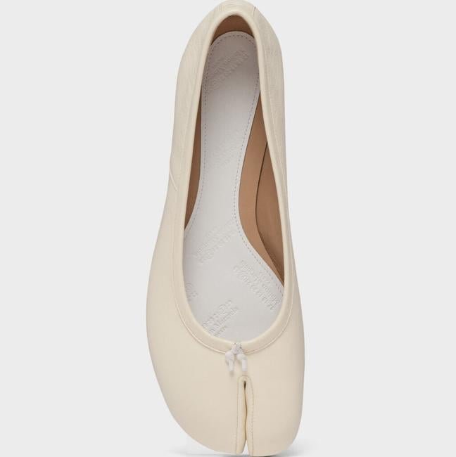 Bailarinas Tabi de Maison Margiela, 820 euros.
