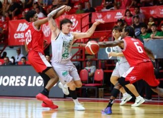 Ferro volvió al triunfo, ante Instituto, para seguir liderando la Liga Nacional