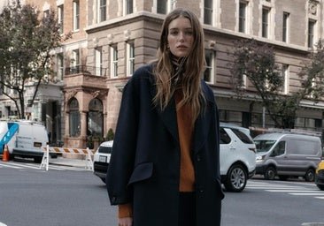 Las compras de Sfera de la semana: abrigos elegantes, vestidos cortos y zapatos para los días de fiesta