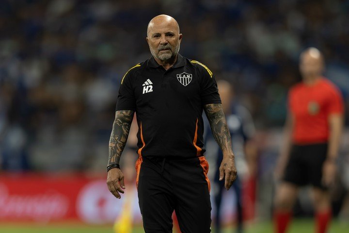 Jorge Sampaoli en su debut en Atlético Mineiro.
