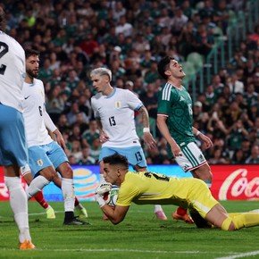 México y Uruguay igualaron sin goles en un partido lleno de polémicas