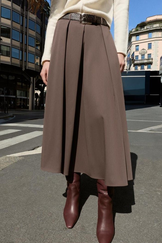 Falda marrón de Zara (39,95 euros)