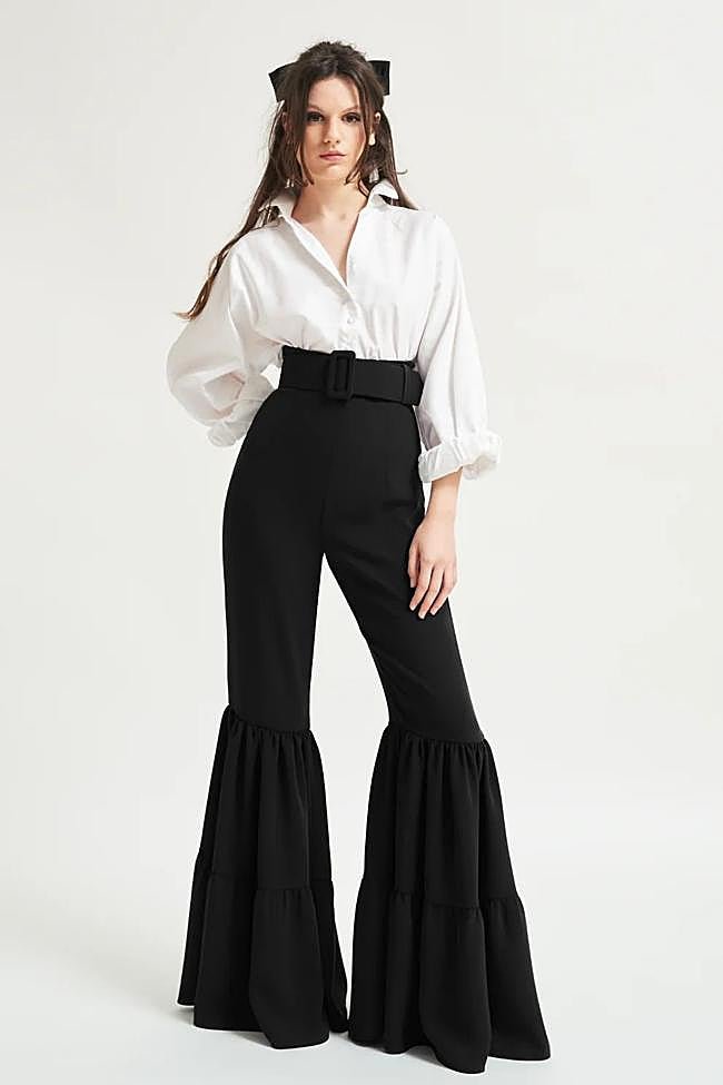 Pantalón Bolero negro (290€)