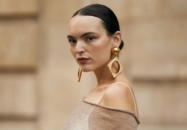 Pendientes de invitadas made in Spain para bodas que elevan el look