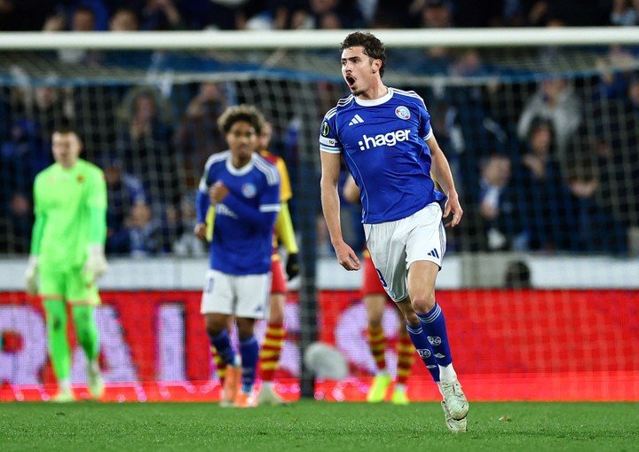 Joaquin Panichelli en el partido contra Jagiellonia Bialystok por la fecha 3 de la Conference. REUTERS/Sarah Meyssonnier