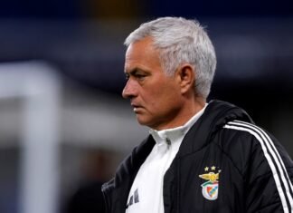 Las lapidarias palabras de Mourinho contra los jugadores de Benfica: «Hice cuatro cambios, quería hacer nueve»