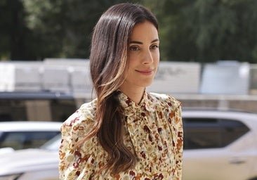 Las invitadas de otoño lo tienen claro: los vestidos estampados son su nueva obsesión