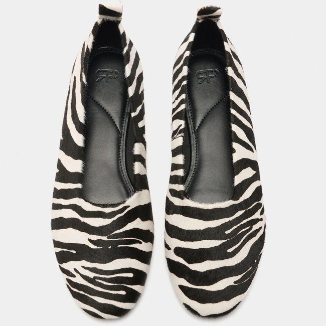 Bailarinas con estampado animal de Parfois (45,99 euros)