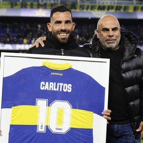 Tevez vs. Boca y el emotivo antecedente como DT rival