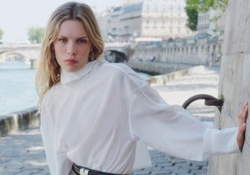 Estas son las faldas de piel que hay que tener esta temporada (y que nunca pasarán de moda)