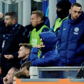 Una noche nera(zzurri): Lautaro Martínez salió a los 65' de la caída del Inter ante el Milan