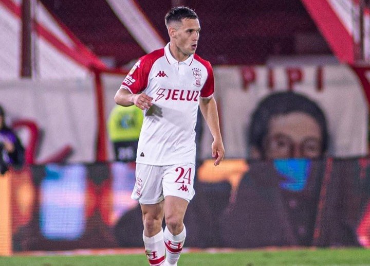 Tomás Guidara viene de un muy buen año con Huracán.
